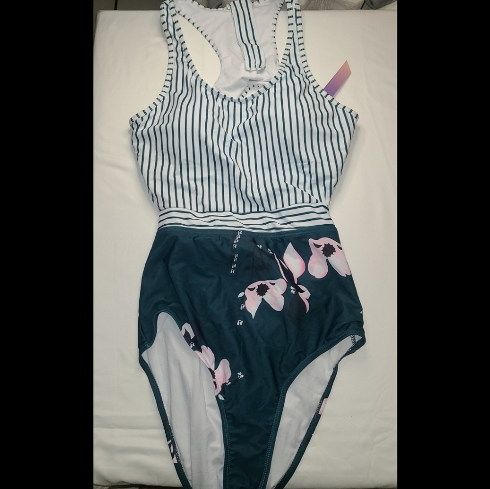 Moly bell one piece Swimsuit